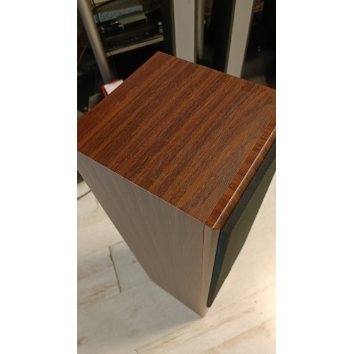 SH-165F Two-way speakers