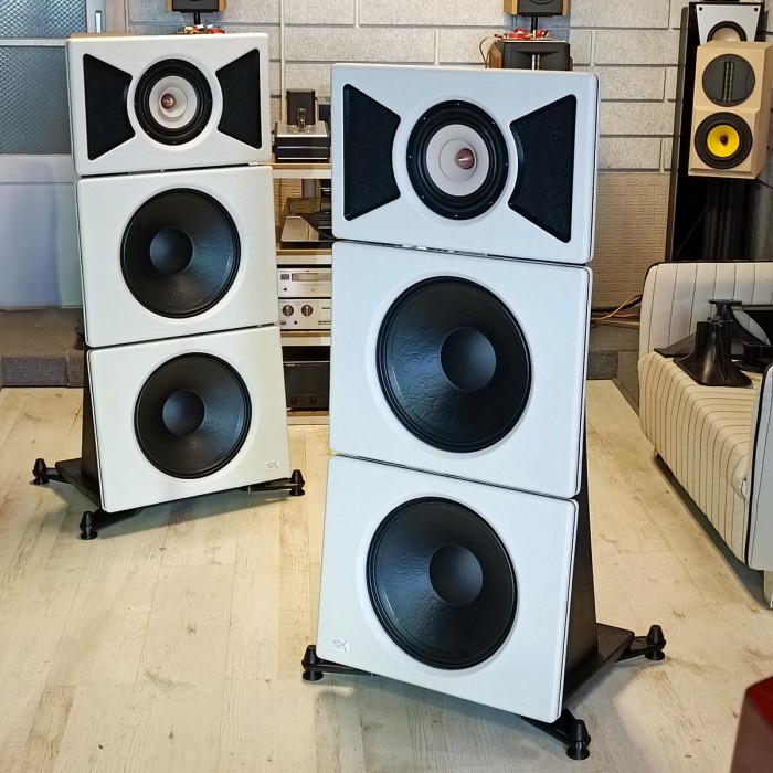Exproject Ekran 215.8-A Full Range open baffle speakers