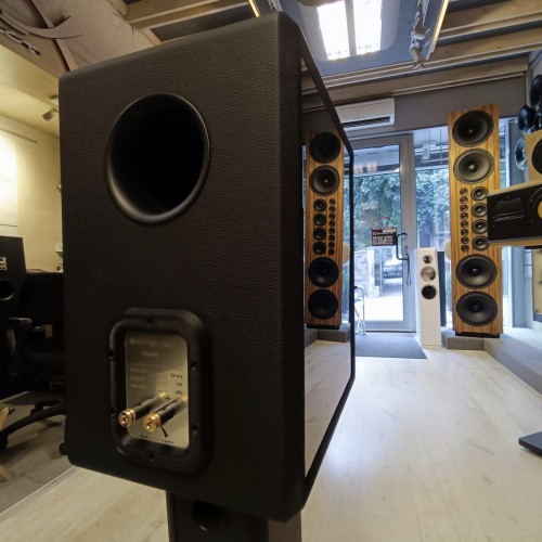 Exproject C6.2 GL 2-way speakers design