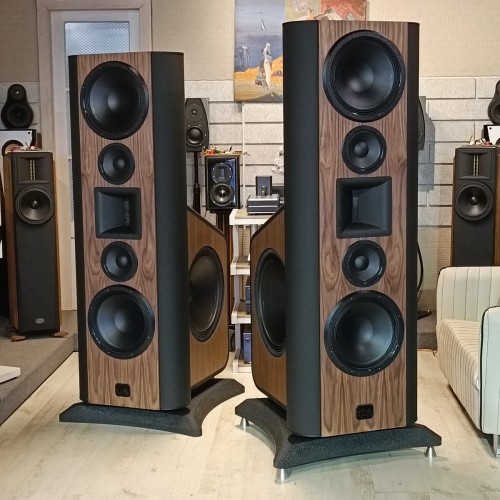 Exproject Nero Concerta Three-way active speakers design