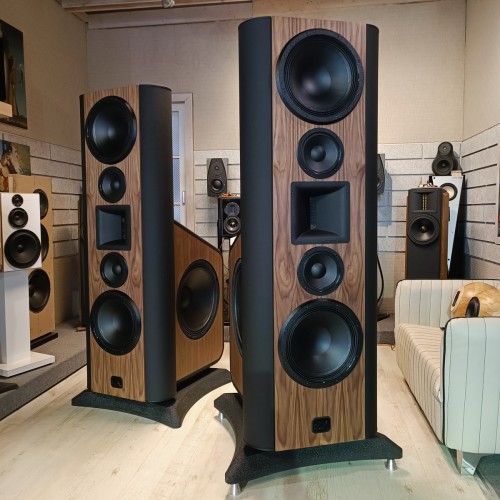 Exproject Nero Concerta Three-way active speakers design