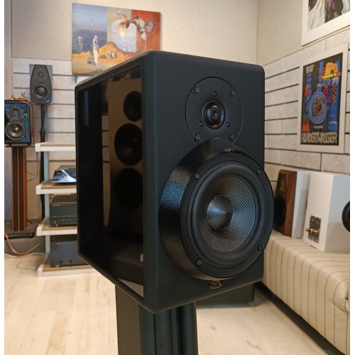 Exproject C6.2 GL Plus 2-way speakers design